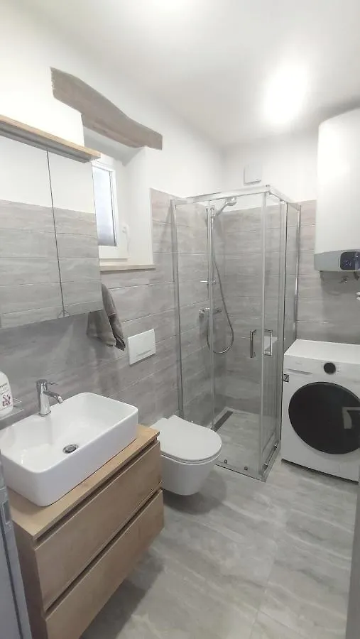 Holiday Home Brsec Мощеничка-Драга